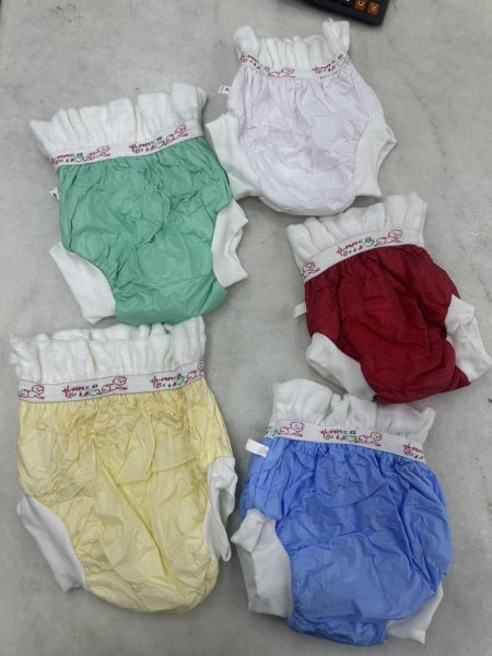 كلوت تنضيف الطفل تعليم الحمام