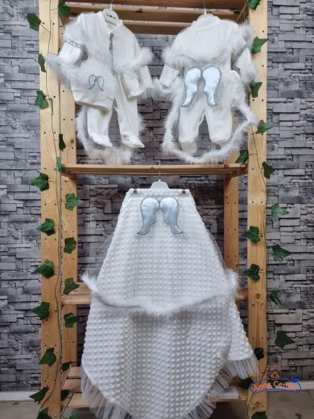 ابيض جناح ازرق