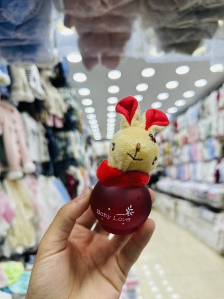 احمر
