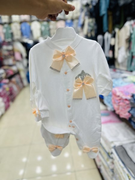 ابيض تاج بصلي