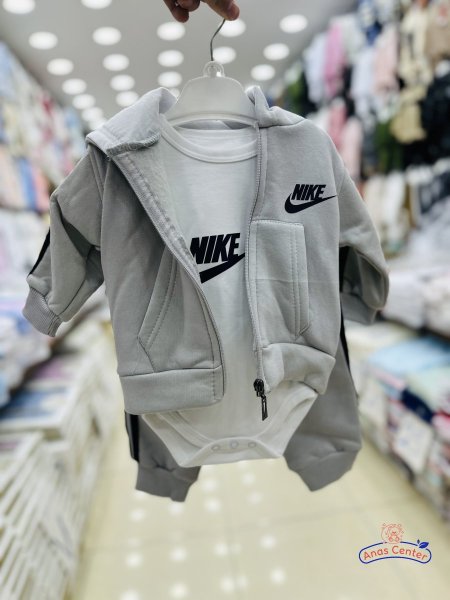 طقم بيبي ماركات فوتر ثقيل