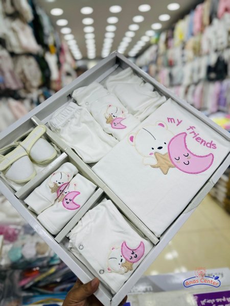 ابيض مع زهري